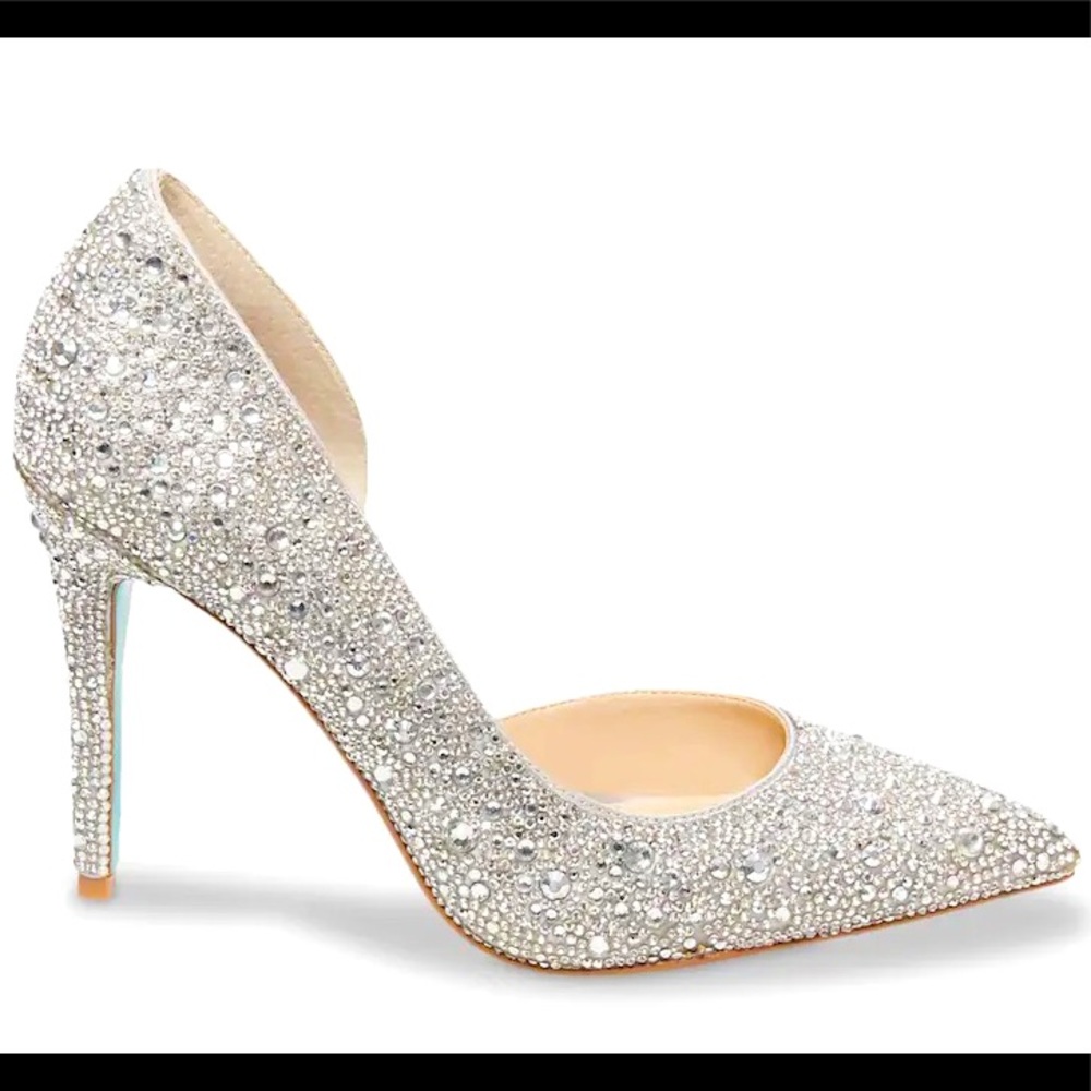EUC Blue by Betsey Johnson Women’s SB/Hazil Rhinestone Pumps 8 M Shary d'Orsay